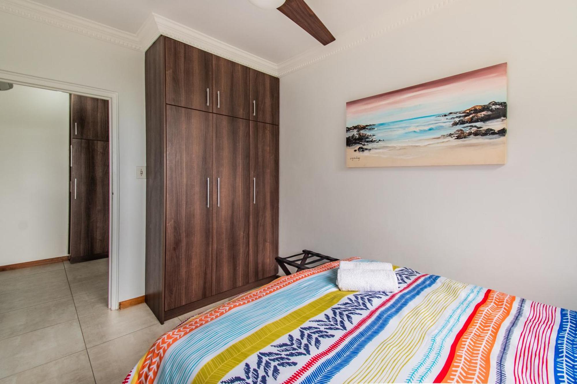 Pangsapuri 83 m² dengan 3 bilik tidur dan 2 bilik mandi peribadi di Umdloti Luaran gambar