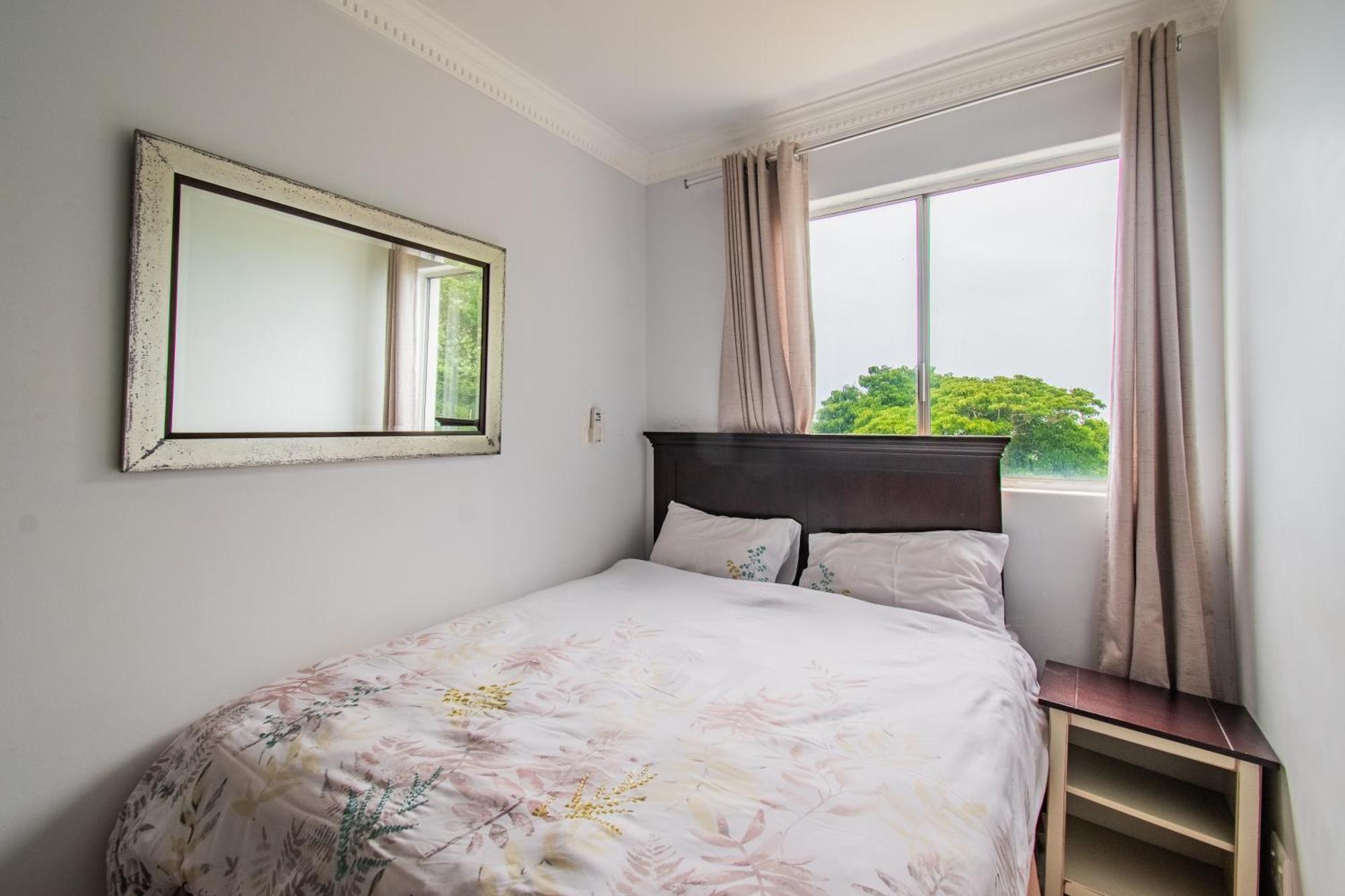 Pangsapuri 83 m² dengan 3 bilik tidur dan 2 bilik mandi peribadi di Umdloti Luaran gambar