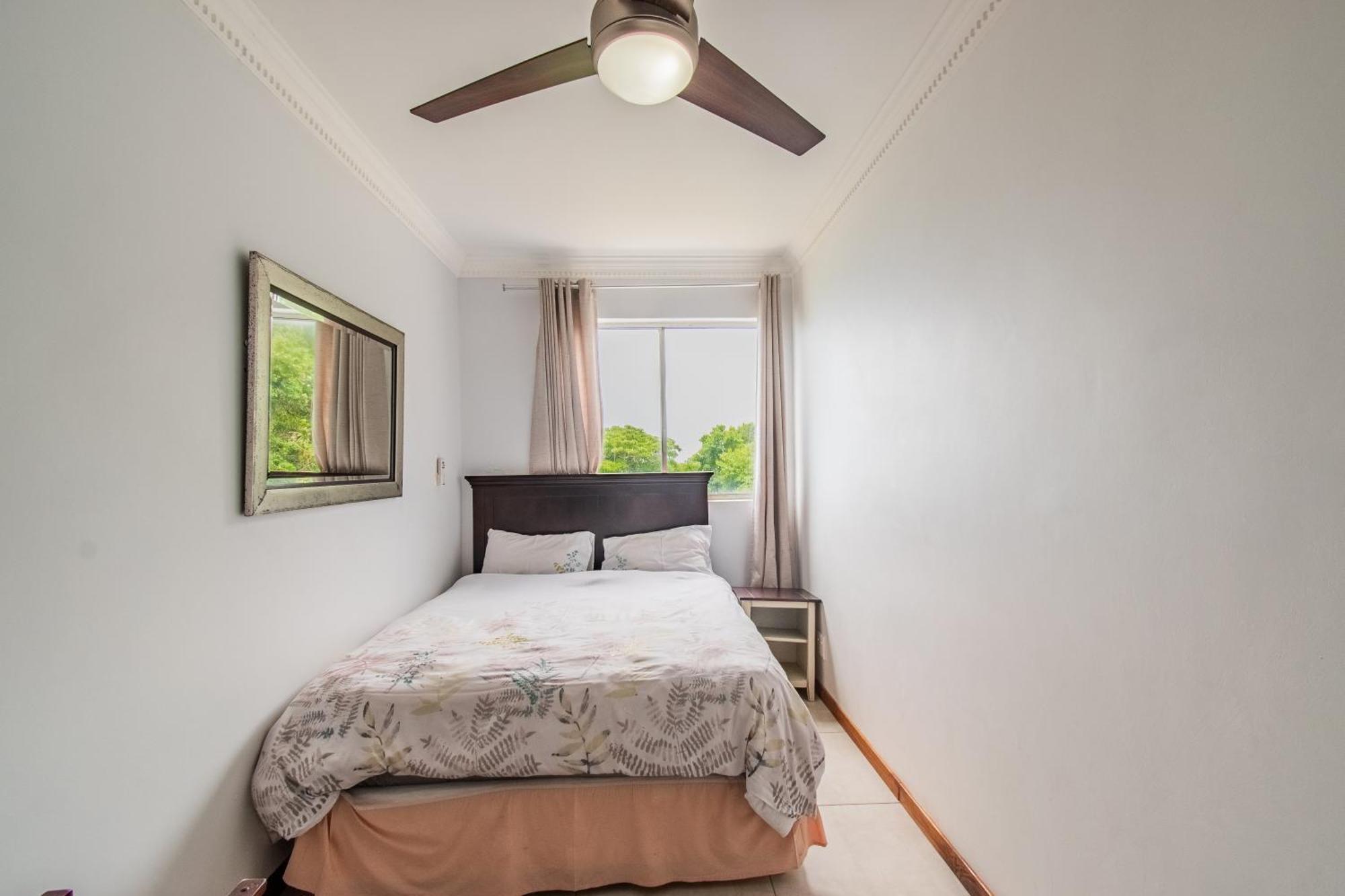 Pangsapuri 83 m² dengan 3 bilik tidur dan 2 bilik mandi peribadi di Umdloti Luaran gambar